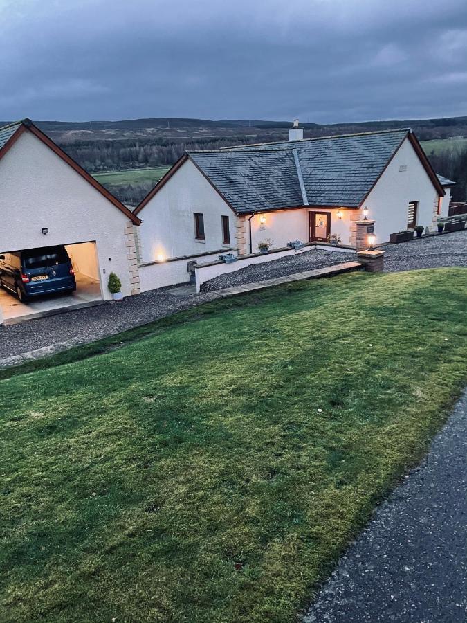 Doura Lodge Inverness Buitenkant foto