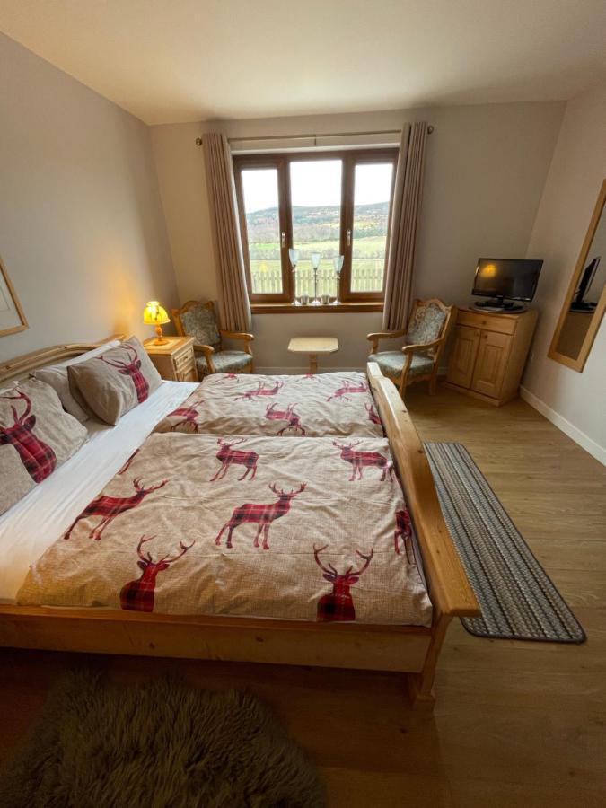 Doura Lodge Inverness Buitenkant foto