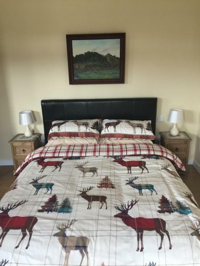 Doura Lodge Inverness Buitenkant foto